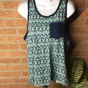 FREE PLANT tank top